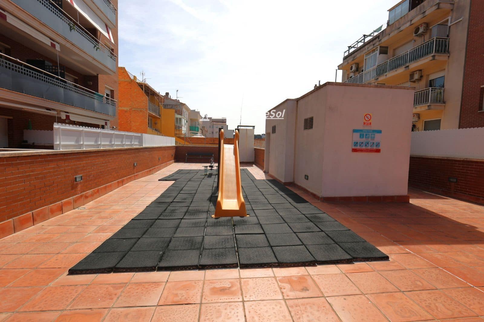 3 soveværelse Penthouse til salg i El Vendrell med swimmingpool garage - € 250.000 (Ref: 9789406)
