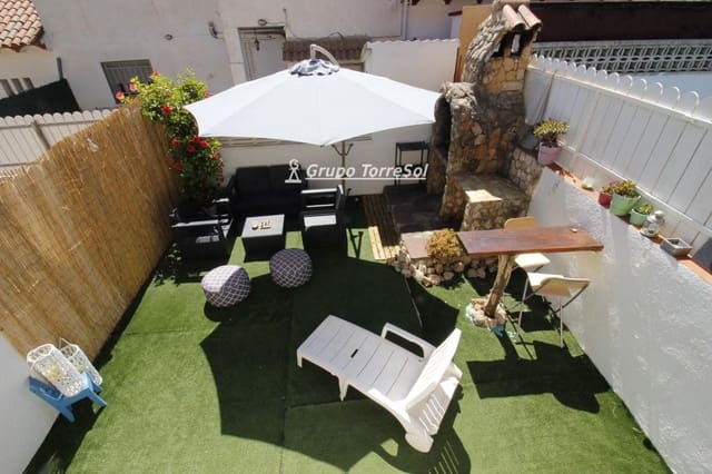 5 quarto Casa em Banda para venda em Torredembarra com garagem - 260 000 € (Ref: 9789567)