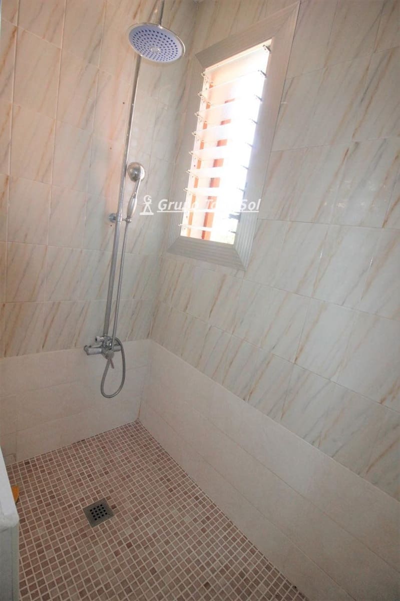 5 camera da letto Casa in vendita in Torredembarra con garage - 260.000 € (Rif: 9789567)