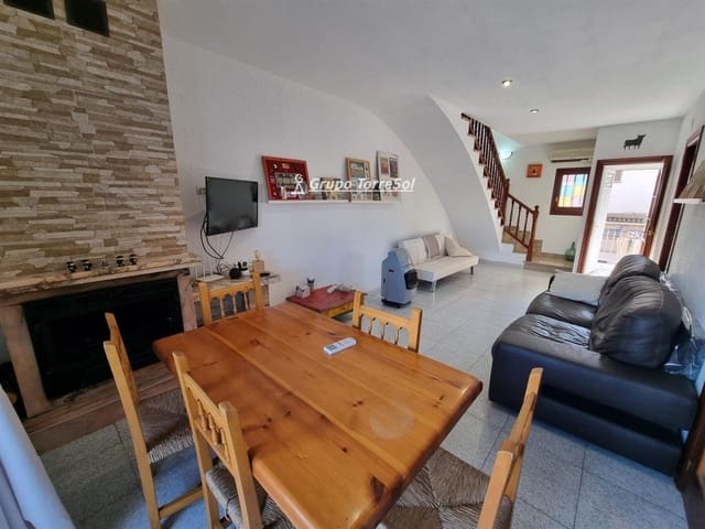 5 quarto Casa em Banda para venda em Torredembarra com garagem - 260 000 € (Ref: 9789567)