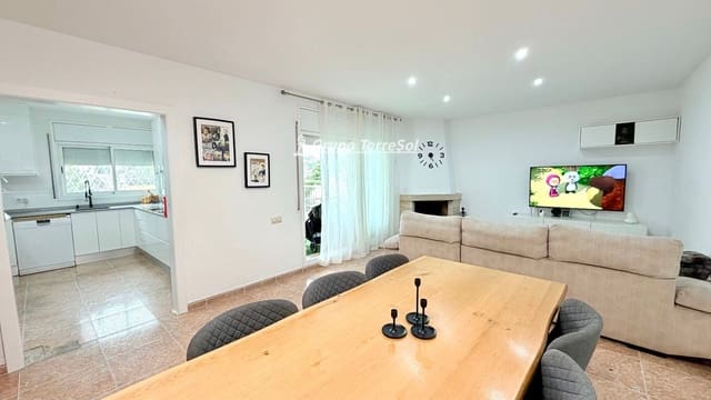 4 soveværelse Villa til salg i Segur de Calafell, Calafell med swimmingpool garage - € 430.000 (Ref: 9790043)