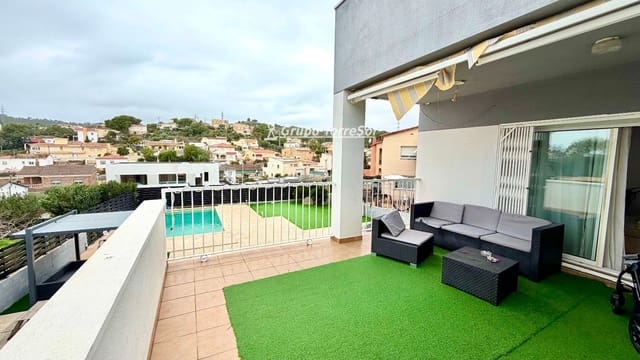 4 soveværelse Villa til salg i Segur de Calafell, Calafell med swimmingpool garage - € 430.000 (Ref: 9790043)
