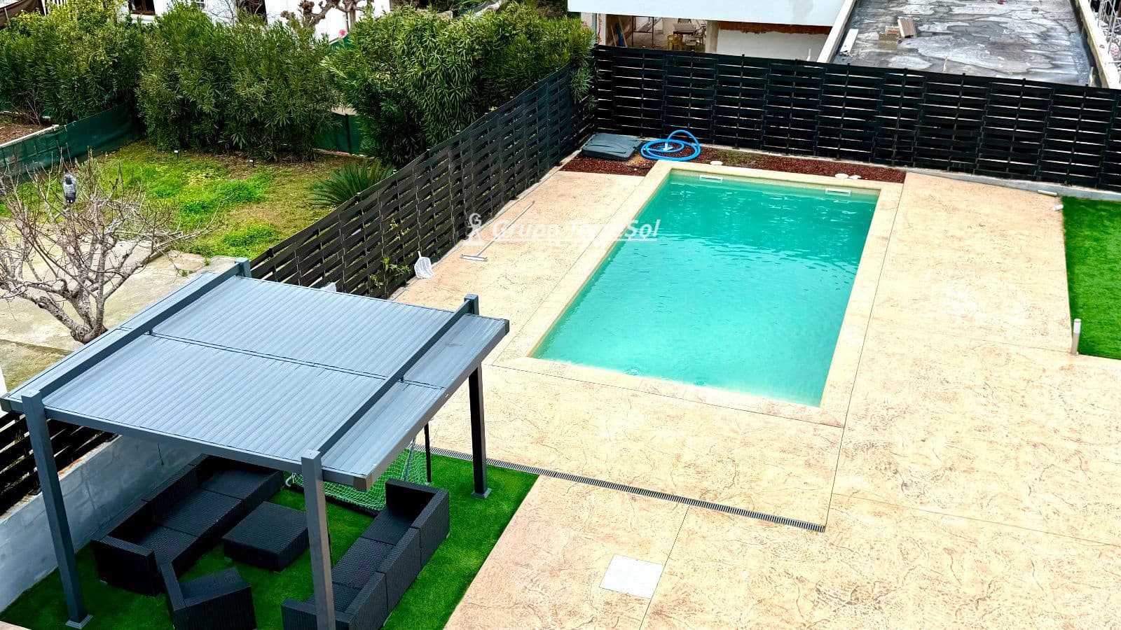 Chalet de 4 habitaciones en Segur de Calafell en venta con piscina garaje - 430.000 € (Ref: 9790043)