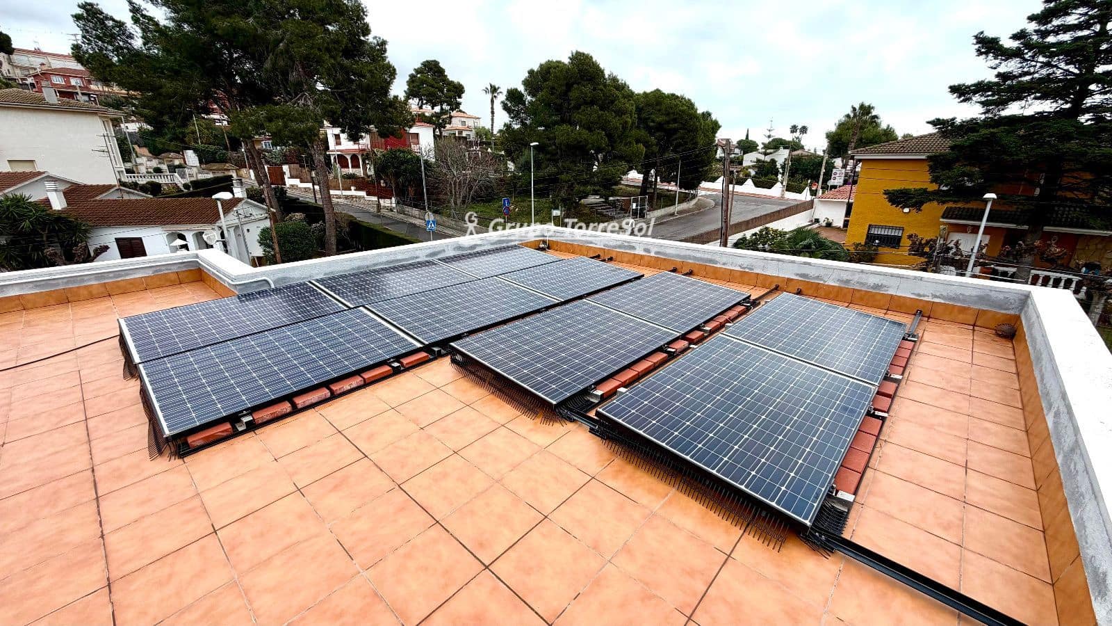 Chalet de 4 habitaciones en Segur de Calafell en venta con piscina garaje - 430.000 € (Ref: 9790043)