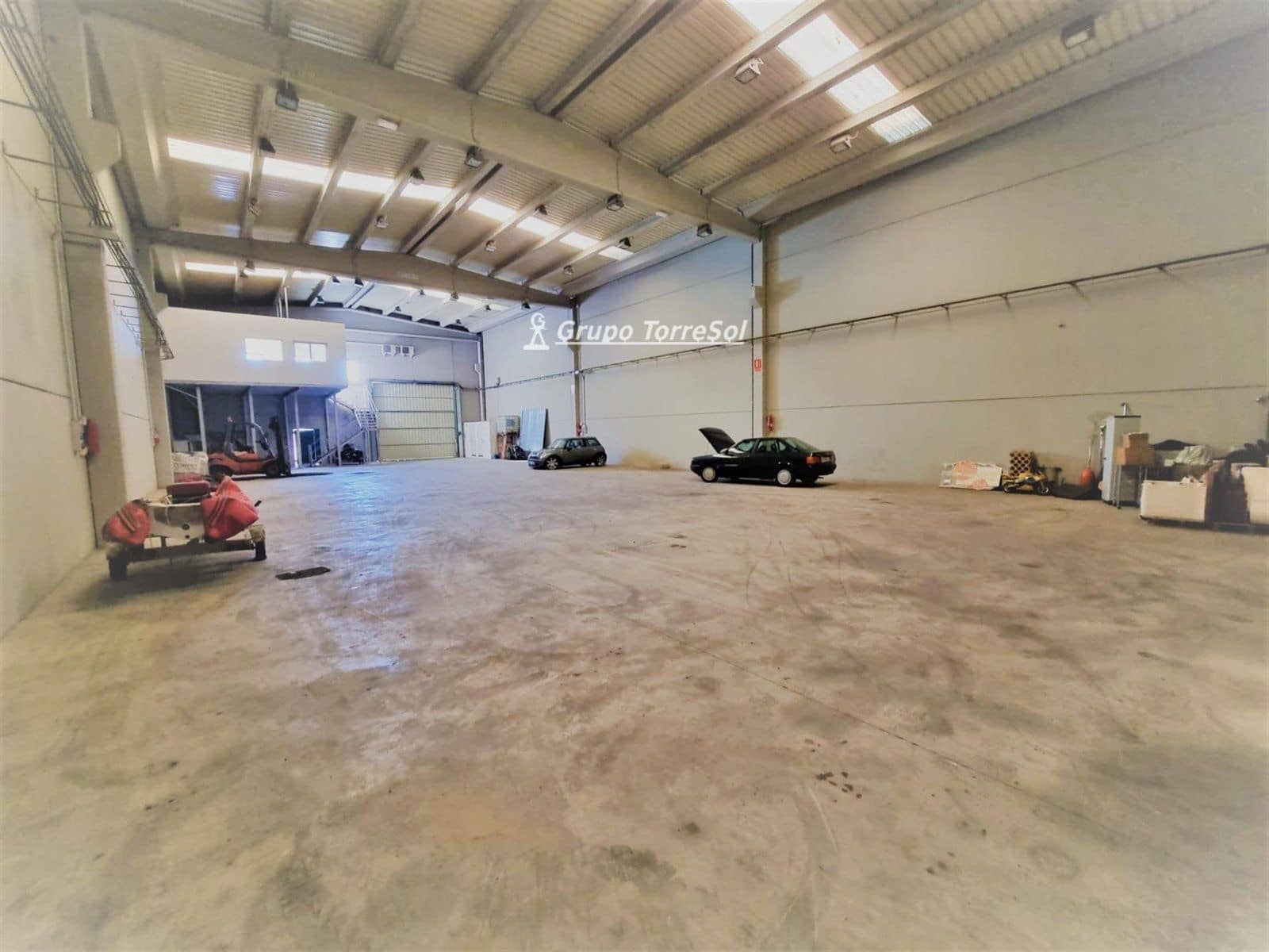 Kaupallinen myytävänä paikassa Torredembarra mukana 
autotalli - 359 000 € (Ref: 9794998)