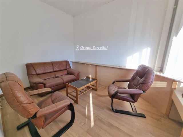 Kaupallinen myytävänä paikassa Torredembarra mukana 
autotalli - 359 000 € (Ref: 9794998)