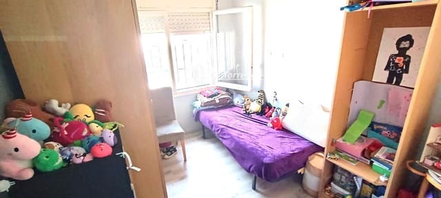 3 soveværelse Lejlighed til salg i Calafell med garage - € 190.900 (Ref: 9795606)