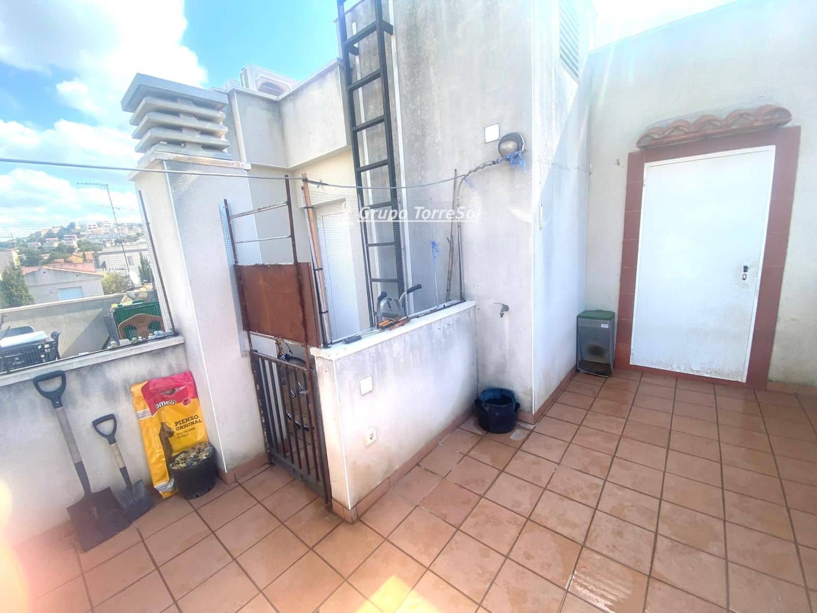 1 quarto Penthouse para venda em Segur de Calafell com piscina garagem - 175 000 € (Ref: 9799967)