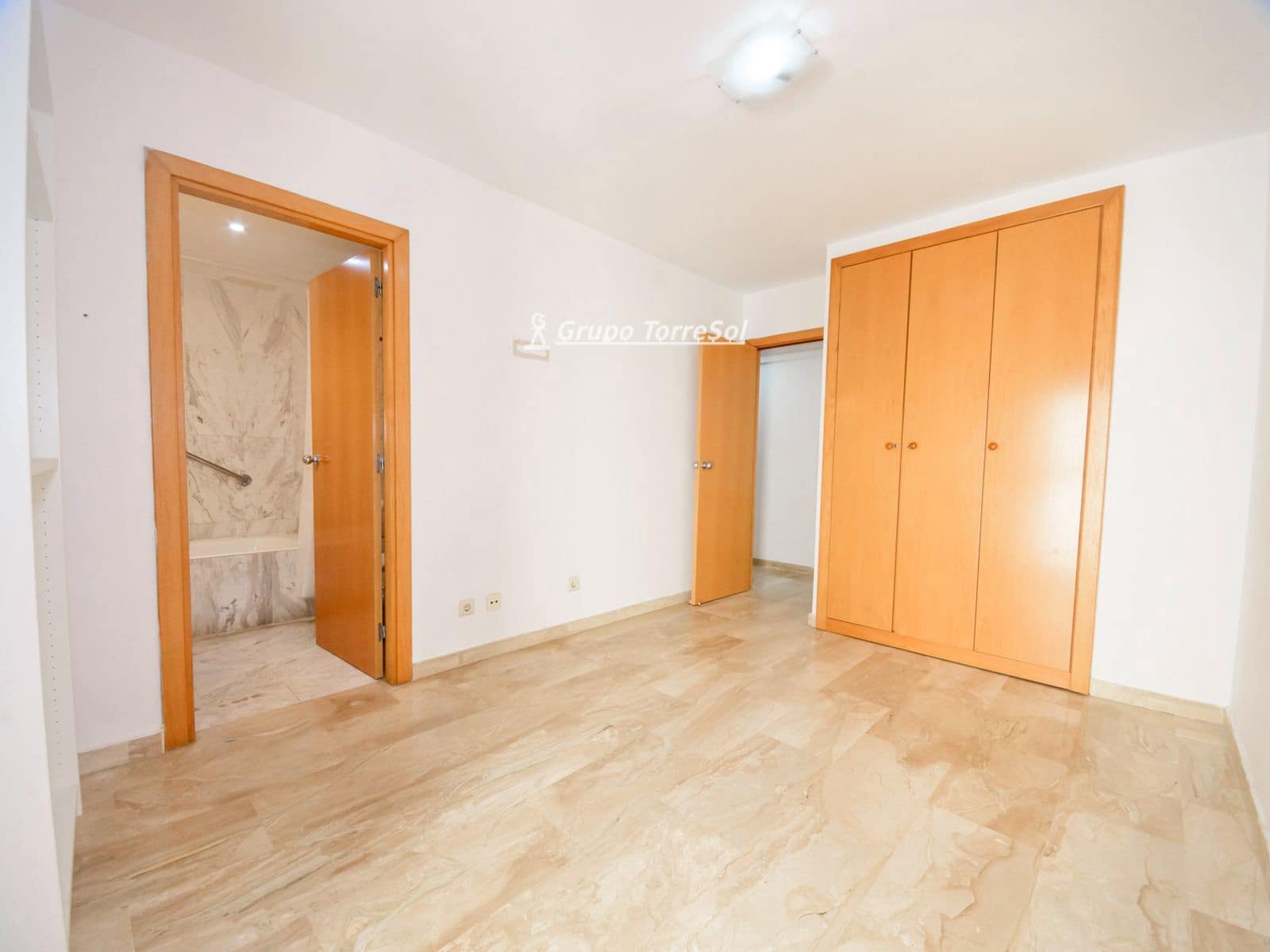 3 slaapkamer Flat te koop in Calafell - € 300.000 (Ref: 9806956)