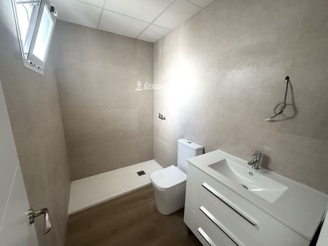 3 soverom Hus til salgs i Elche / Elx - € 184 999 (Ref: 9807413)