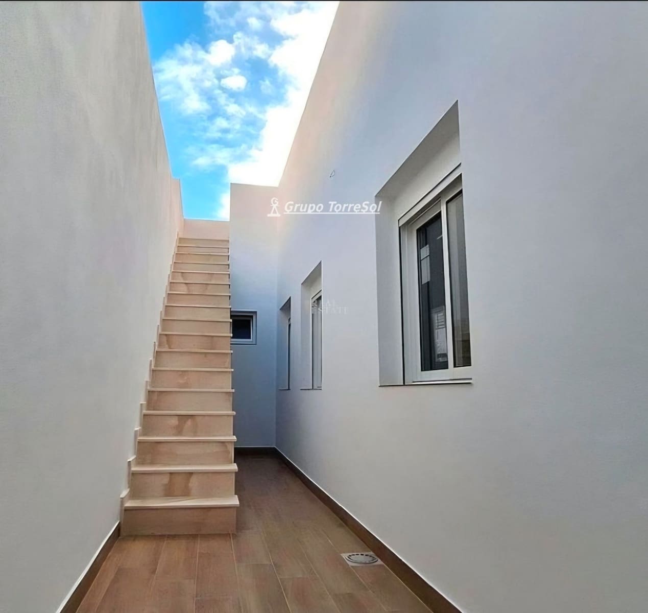 3 soverom Hus til salgs i Elche / Elx - € 184 999 (Ref: 9807413)