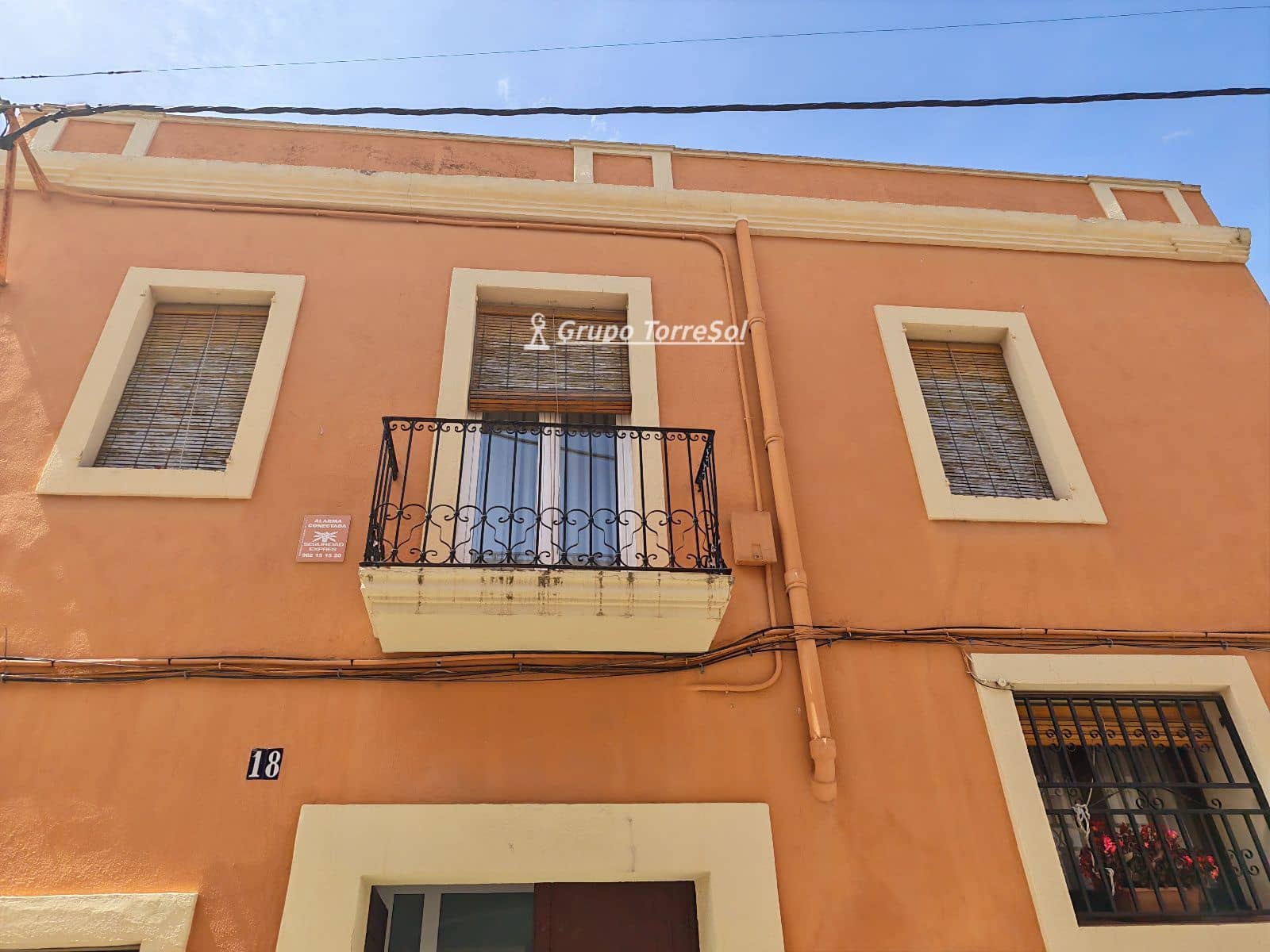 5 sypialnia Dom na sprzedaż w Llorenc del Penedes - 379 000 € (Ref: 9808561)