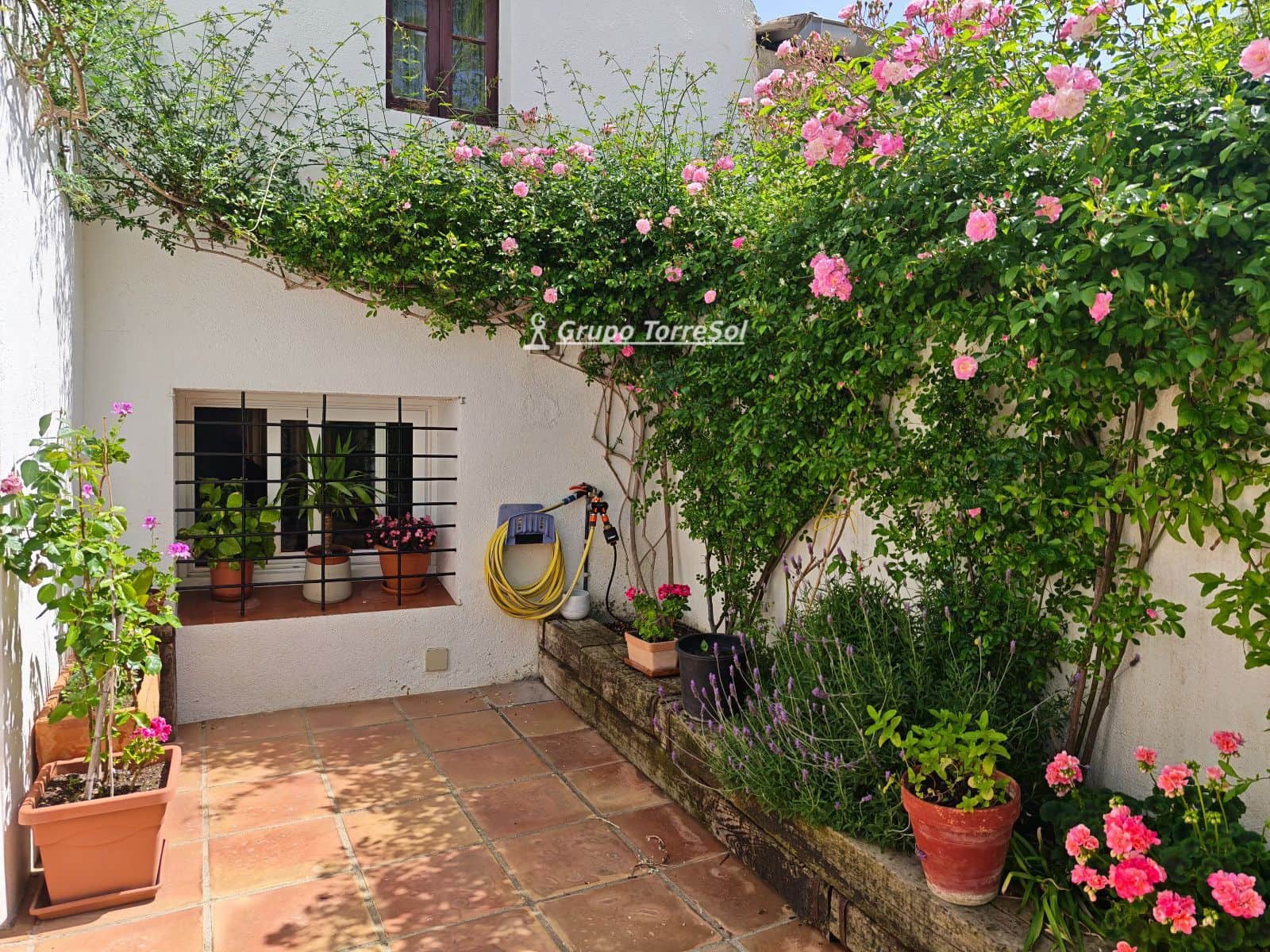 5 sypialnia Dom na sprzedaż w Llorenc del Penedes - 379 000 € (Ref: 9808561)