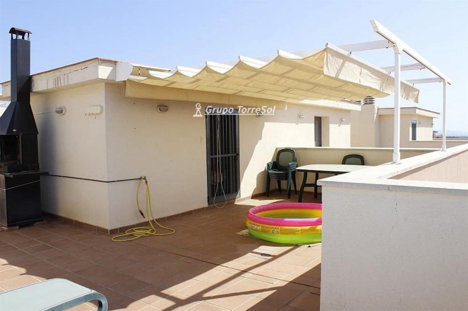 Ático de 3 habitaciones en Torredembarra en venta con piscina garaje - 399.000 € (Ref: 9810379)