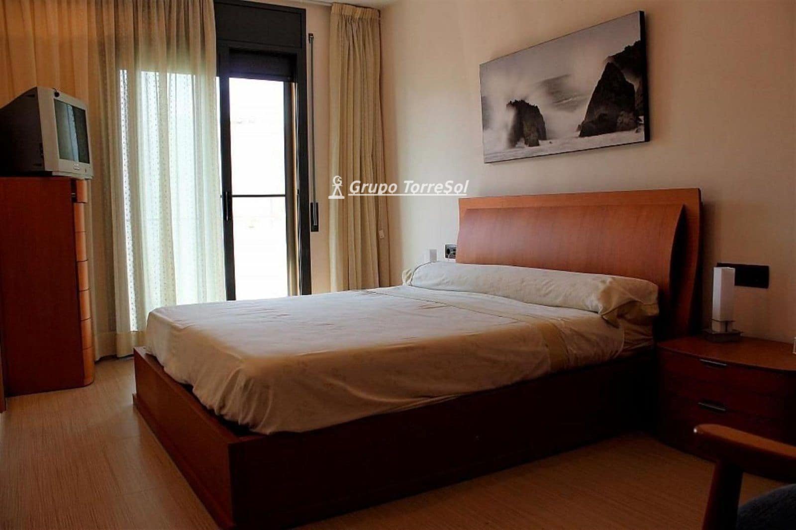 Ático de 3 habitaciones en Torredembarra en venta con piscina garaje - 399.000 € (Ref: 9810379)