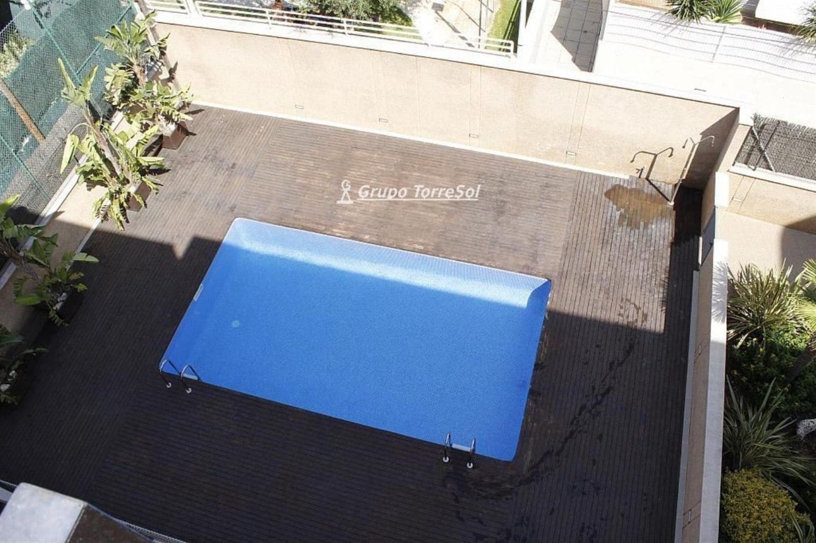 Ático de 3 habitaciones en Torredembarra en venta con piscina garaje - 399.000 € (Ref: 9810379)