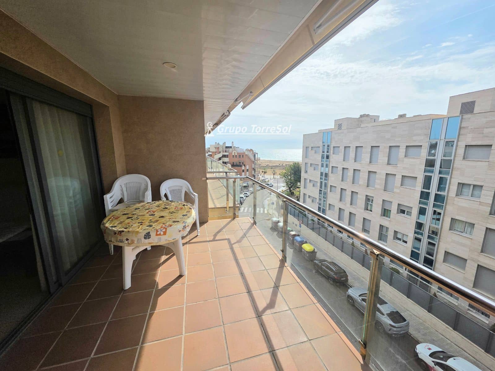 3 bedroom Penthouse for sale in Torredembarra with pool garage - € 399,000 (Ref: 9810379)