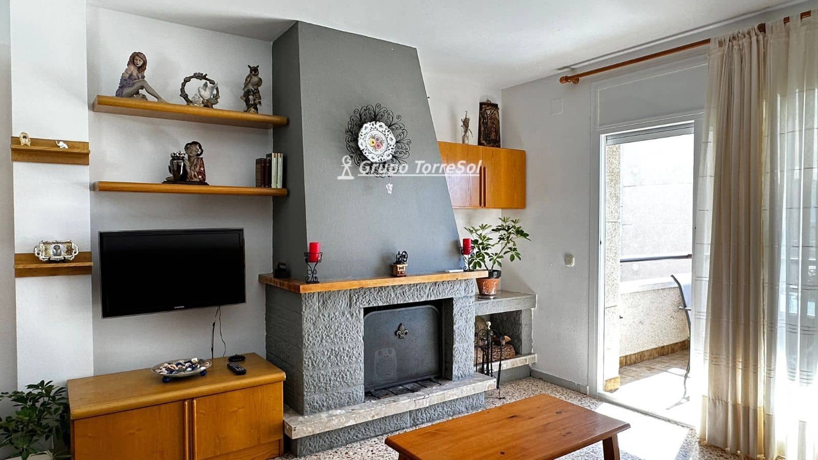 3 makuuhuone Asunto myytävänä paikassa Cunit mukana 
autotalli - 183 500 € (Ref: 9813911)