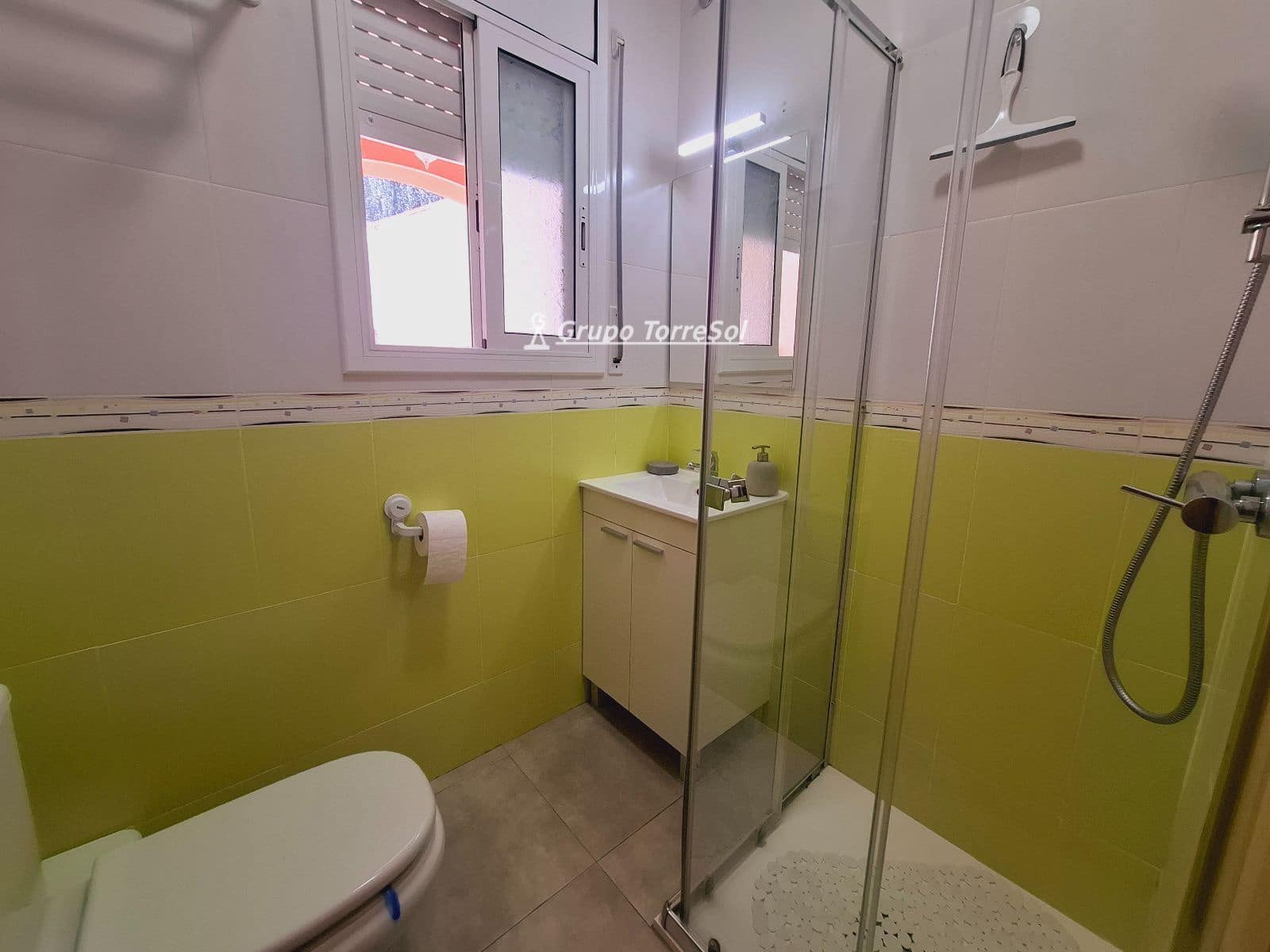 4 quarto Moradia para venda em Castellet i la Gornal com piscina garagem - 362 000 € (Ref: 9814548)