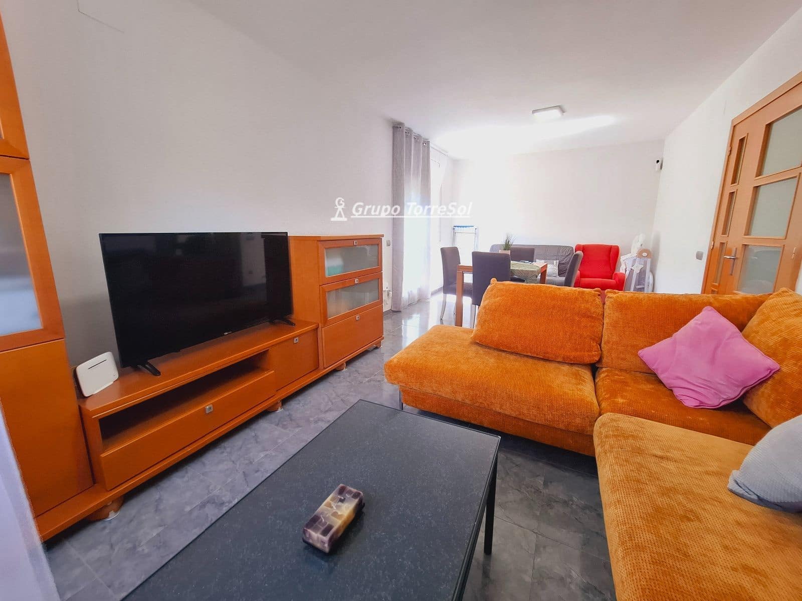 4 quarto Moradia para venda em Castellet i la Gornal com piscina garagem - 362 000 € (Ref: 9814548)