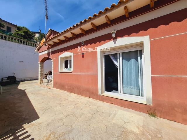 4 quarto Moradia para venda em Castellet i la Gornal com piscina garagem - 362 000 € (Ref: 9814548)