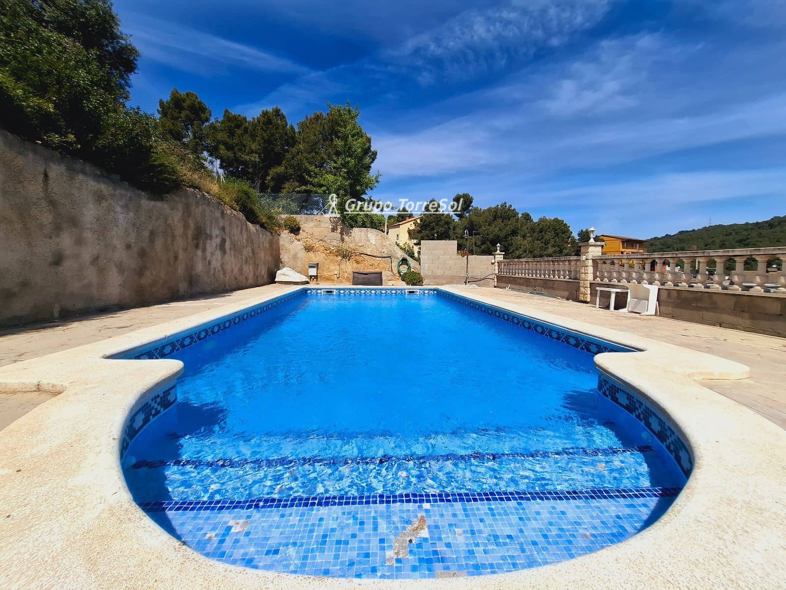 4 quarto Moradia para venda em Castellet i la Gornal com piscina garagem - 362 000 € (Ref: 9814548)