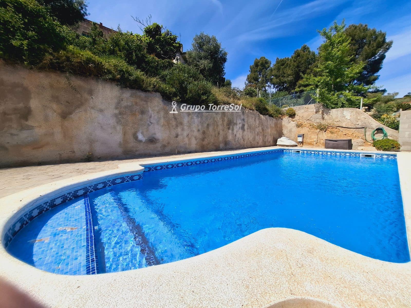 4 quarto Moradia para venda em Castellet i la Gornal com piscina garagem - 362 000 € (Ref: 9814548)