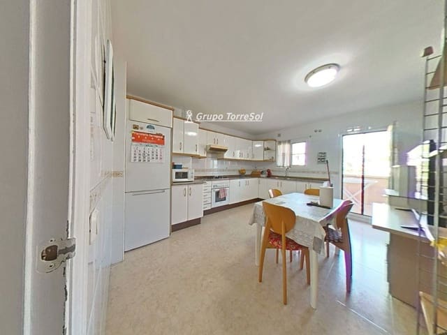 3 sypialnia Mieszkanie na sprzedaż w Reus z garażem - 212 100 € (Ref: 9814549)