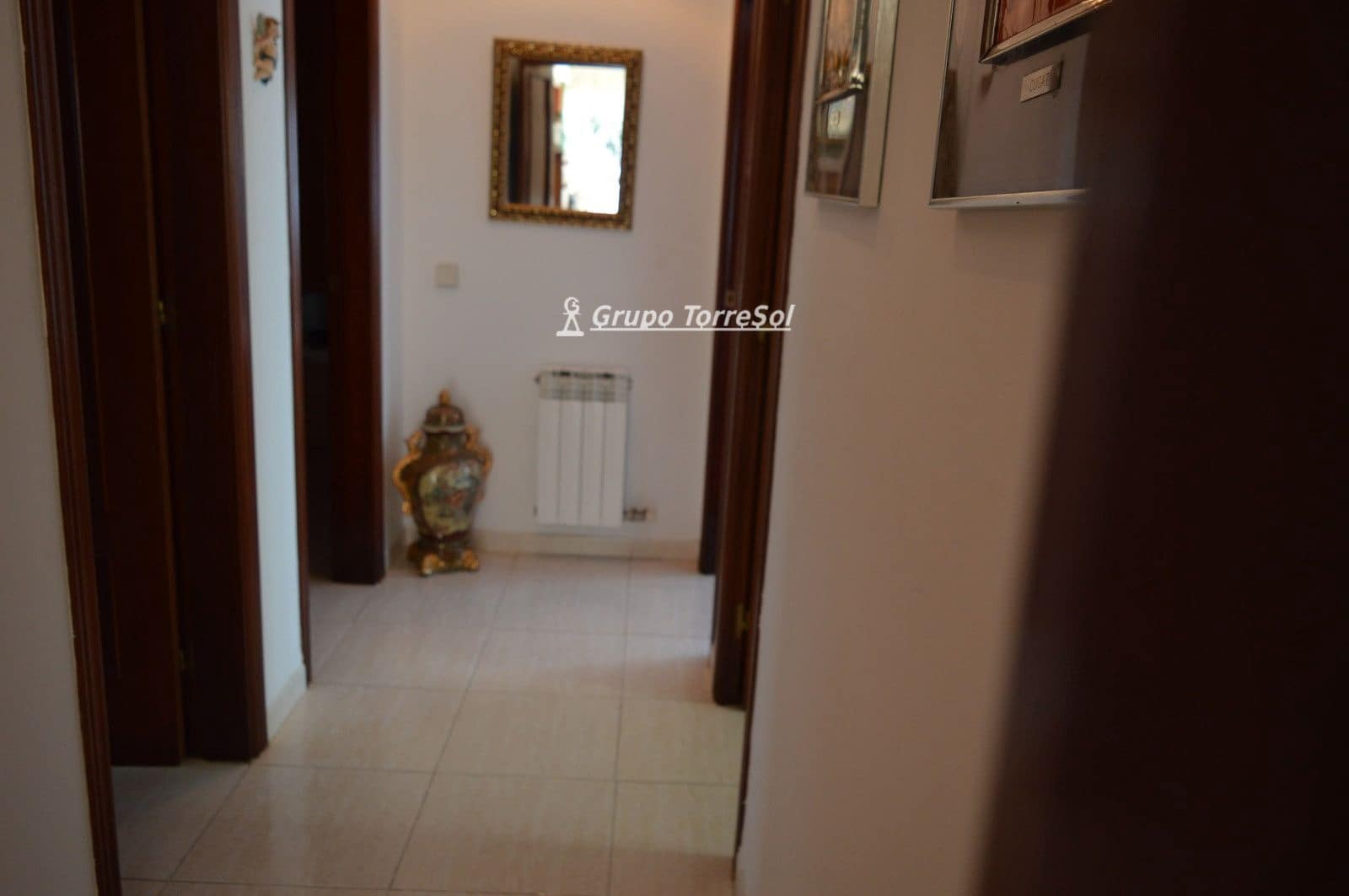 5 bedroom Villa for sale in Calafell with garage - € 510,000 (Ref: 9819166)