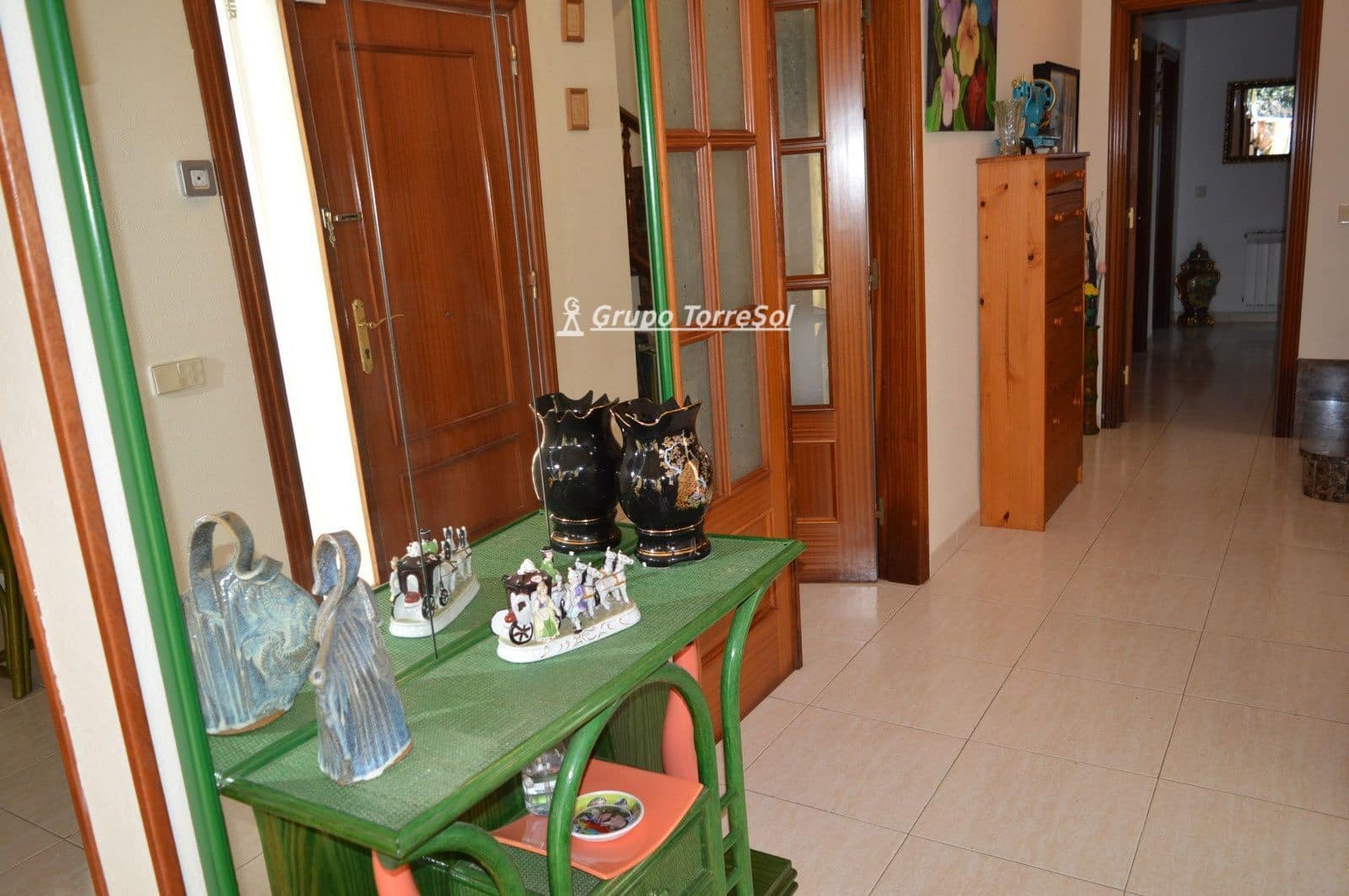 5 bedroom Villa for sale in Calafell with garage - € 510,000 (Ref: 9819166)