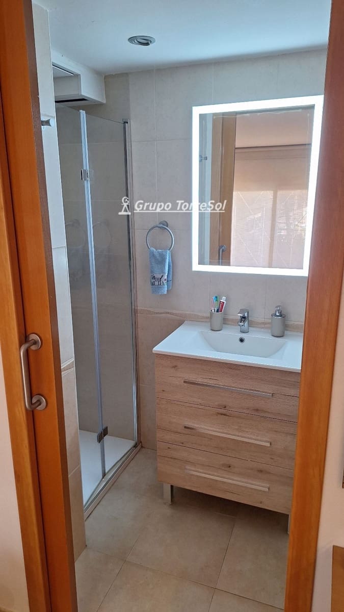 4 bedroom Townhouse for sale in Calafell with pool garage - € 375,000 (Ref: 9820732)