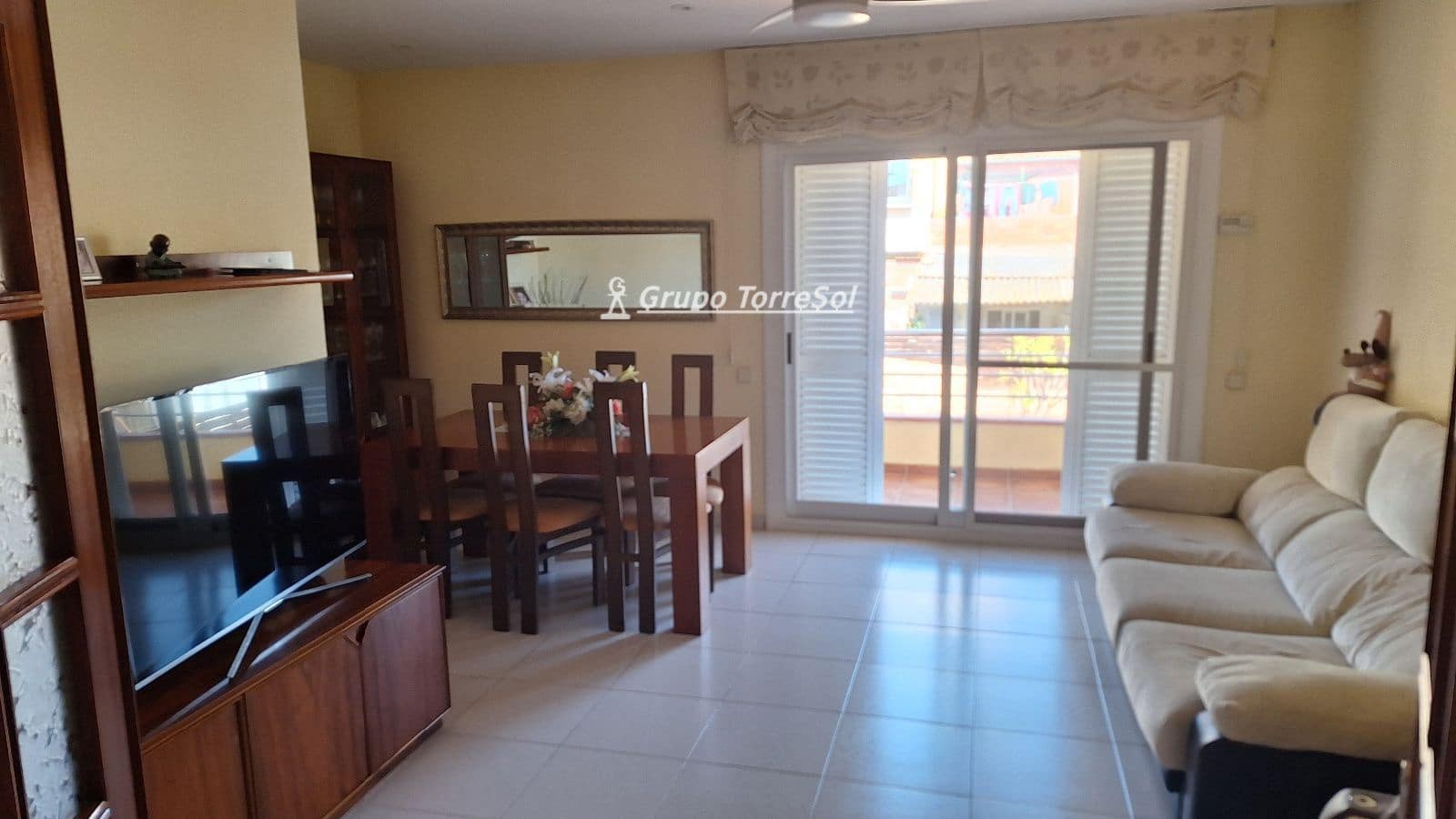 4 bedroom Townhouse for sale in Calafell with pool garage - € 375,000 (Ref: 9820732)