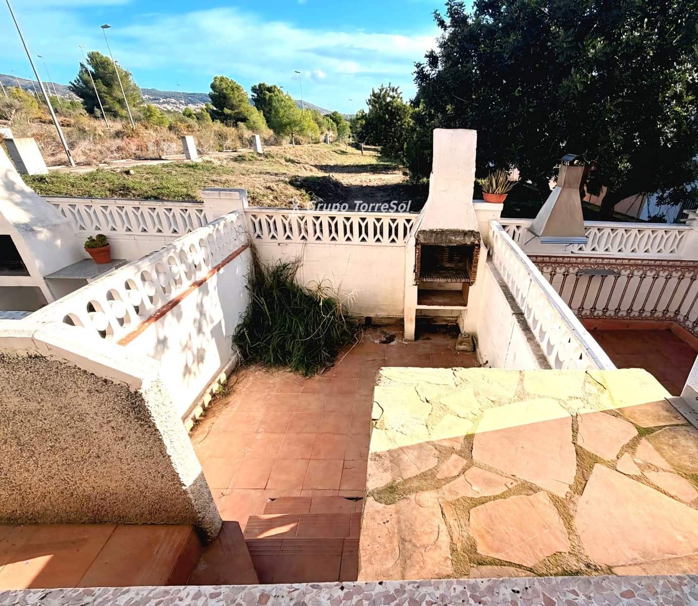2 bedroom Townhouse for sale in Creixell with garage - € 180,000 (Ref: 9821371)