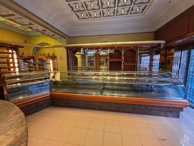 Local Commercial à vendre à Tarragone ville - 480 000 € (Ref: 9823188)