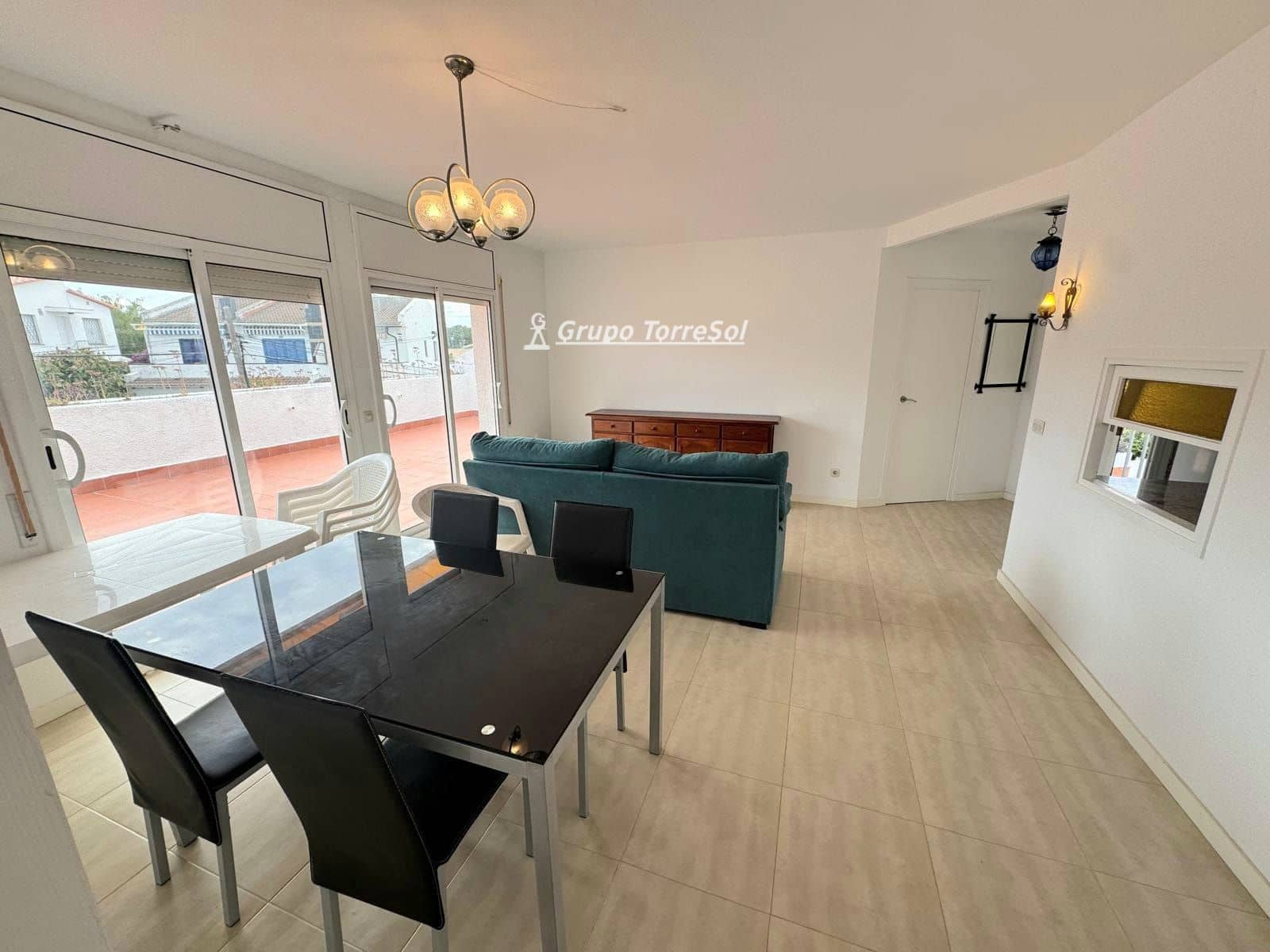 3 bedroom Penthouse for sale in Torredembarra - € 235,000 (Ref: 9824139)