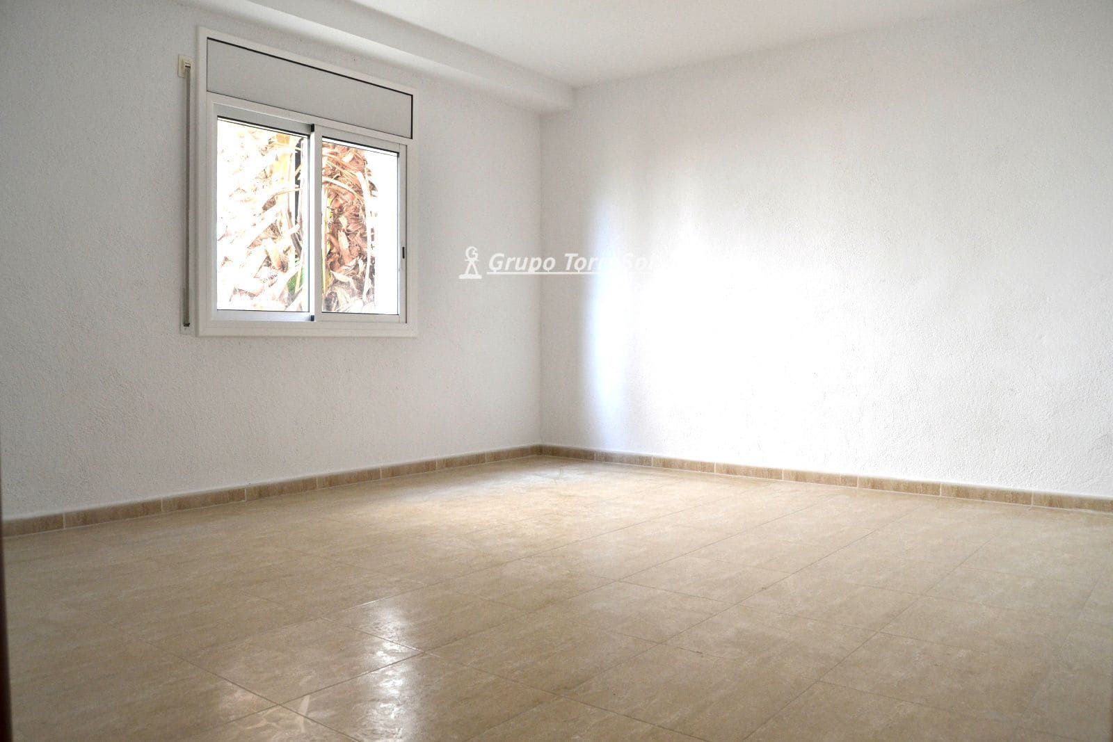 4 bedroom Townhouse for sale in Calafell with pool garage - € 316,000 (Ref: 9824266)