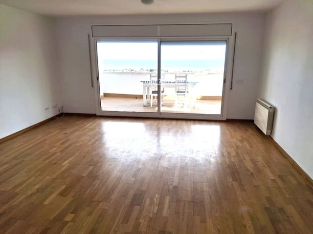 4 soveværelse Byhus til salg i Calafell med swimmingpool garage - € 316.000 (Ref: 9824266)