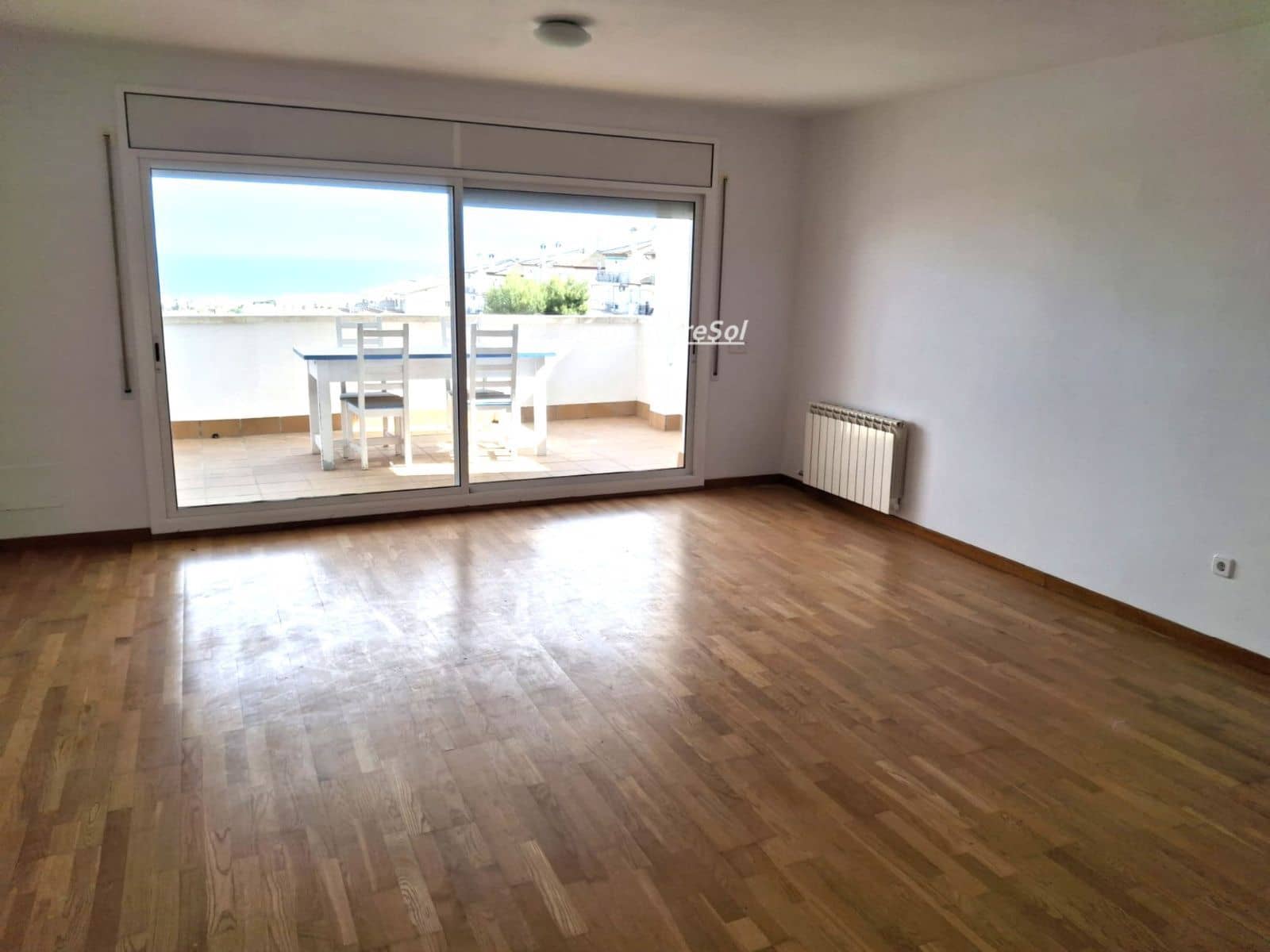 4 bedroom Townhouse for sale in Calafell with pool garage - € 316,000 (Ref: 9824266)