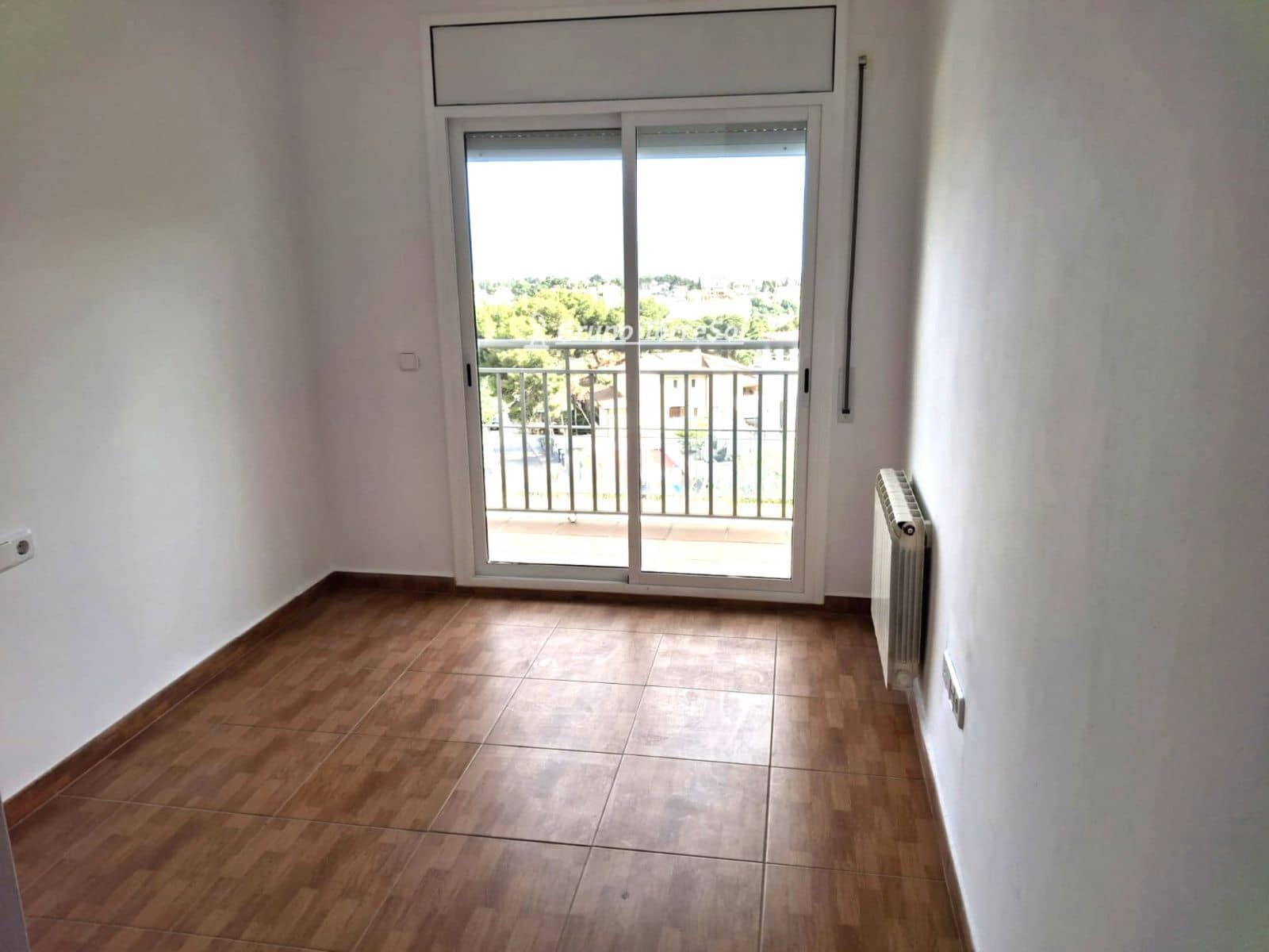 4 bedroom Townhouse for sale in Calafell with pool garage - € 316,000 (Ref: 9824266)