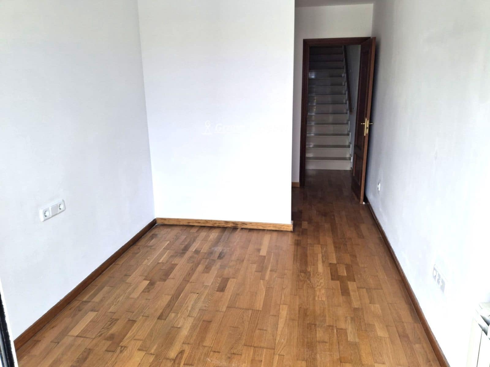 4 bedroom Townhouse for sale in Calafell with pool garage - € 316,000 (Ref: 9824266)