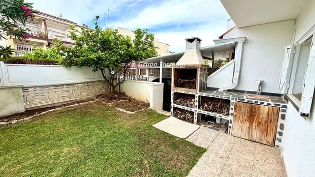 4 soveværelse Villa til salg i Cunit med garage - € 360.000 (Ref: 9829567)