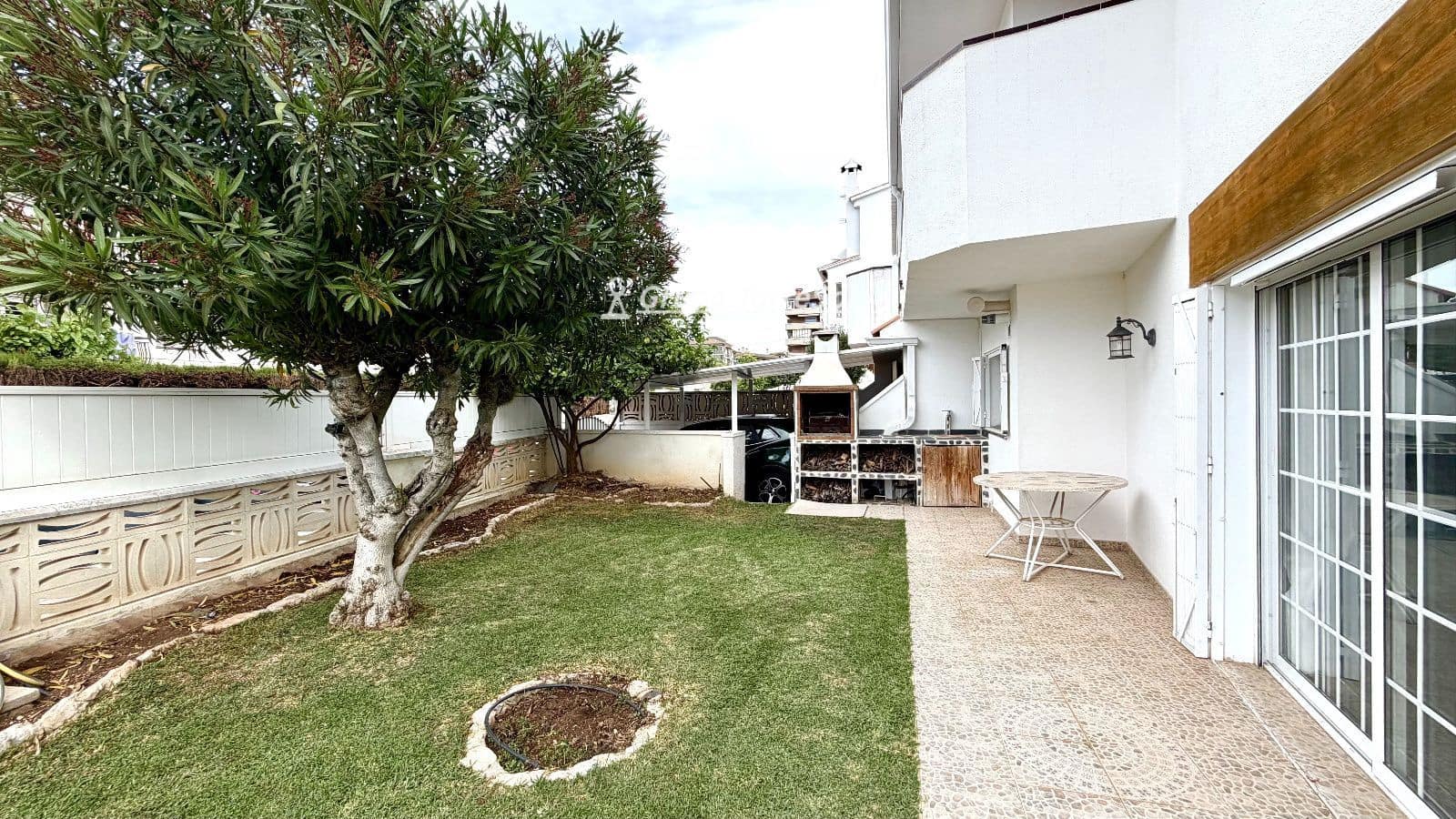 4 soveværelse Villa til salg i Cunit med garage - € 360.000 (Ref: 9829567)