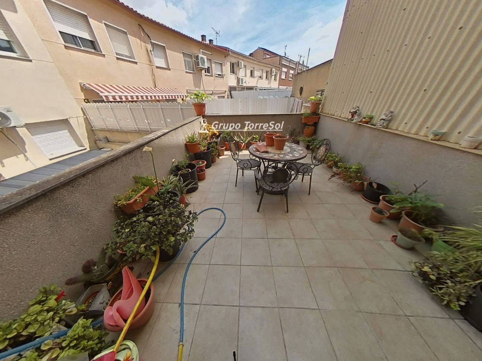 3 soverom Hus til salgs i L'Arboc med garasje - € 300 000 (Ref: 9833148)
