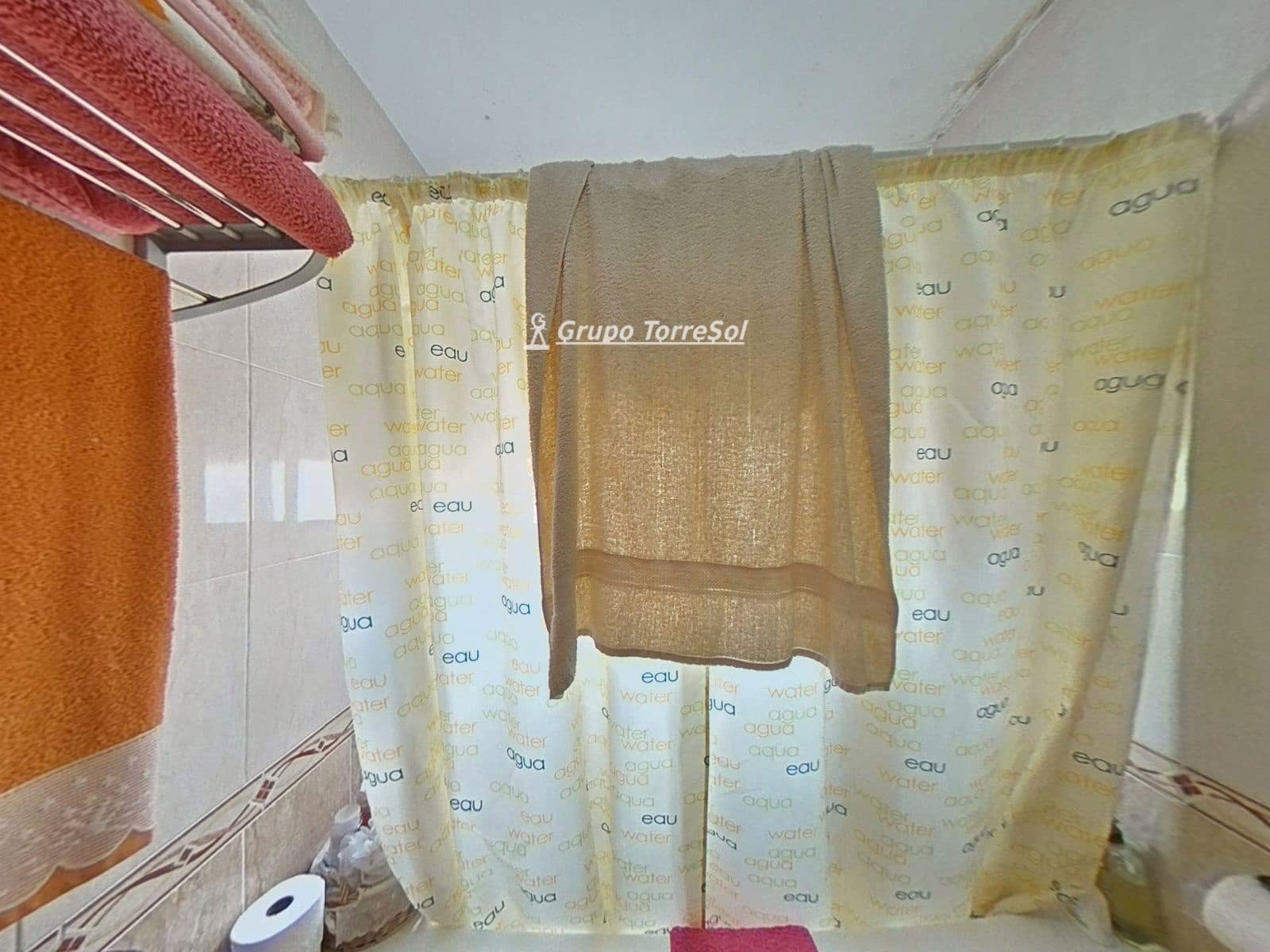 3 soverom Hus til salgs i L'Arboc med garasje - € 300 000 (Ref: 9833148)