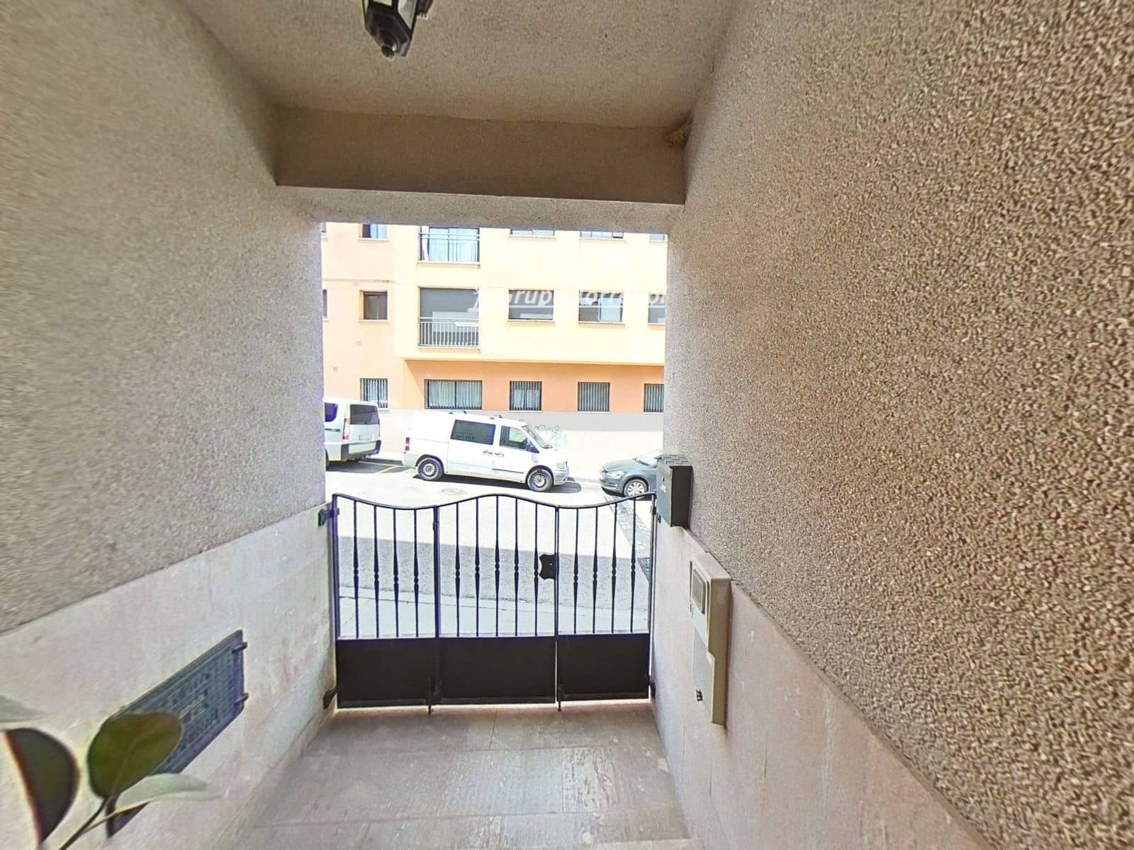 3 soverom Hus til salgs i L'Arboc med garasje - € 300 000 (Ref: 9833148)