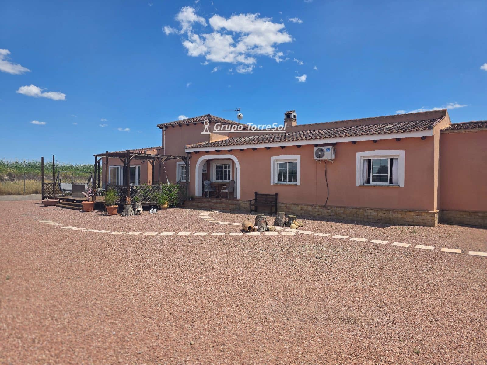 3 bedroom Villa for sale in Dolores with pool - € 445,000 (Ref: 9834654)