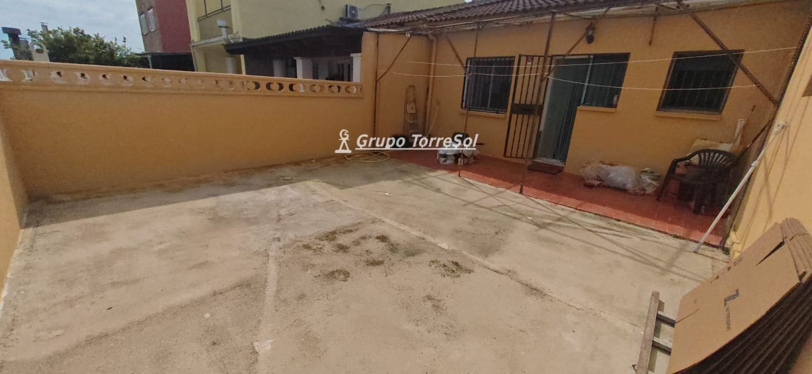 2 soverom Hus til salgs i Albinyana - € 163 000 (Ref: 9835153)