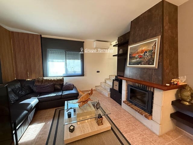 4 Zimmer Villa zu verkaufen in Segur de Calafell, Calafell mit Garage - 439.000 € (Ref: 9838385)