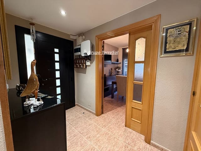 4 Zimmer Villa zu verkaufen in Segur de Calafell, Calafell mit Garage - 439.000 € (Ref: 9838385)