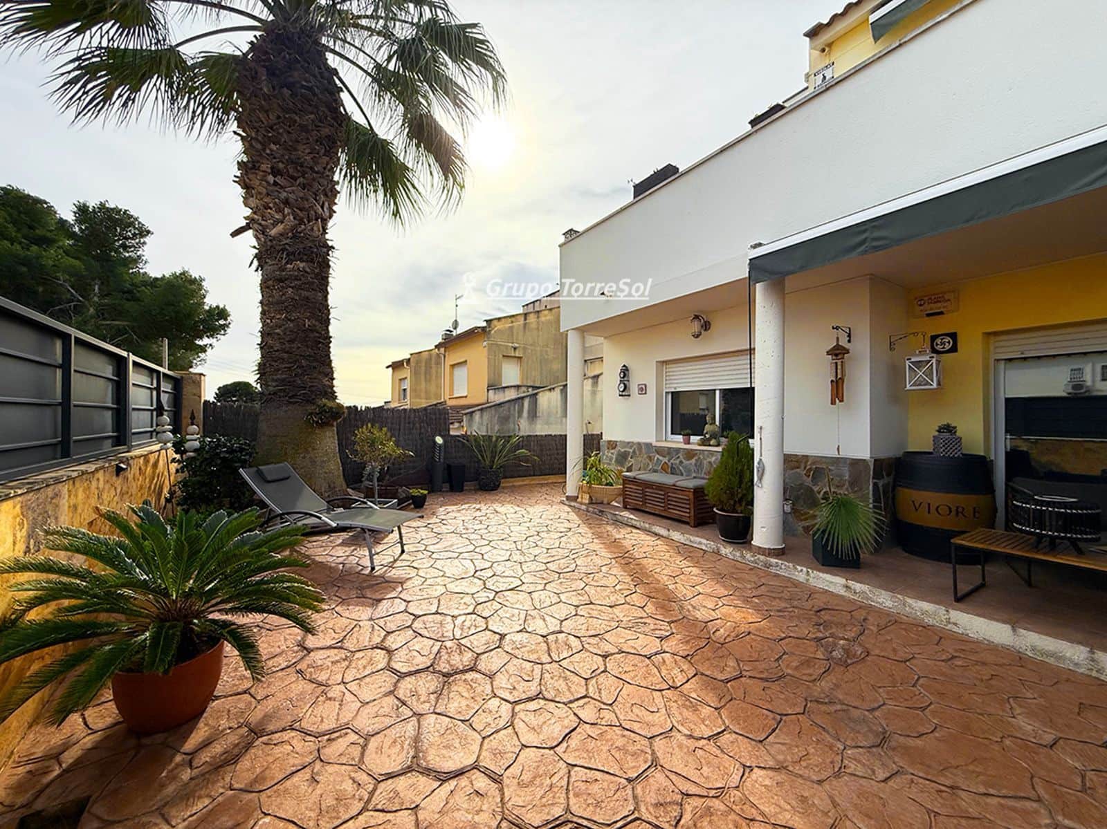 4 bedroom Villa for sale in Segur de Calafell with garage - € 439,000 (Ref: 9838385)